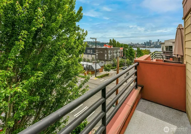Photo 2 of Sale Pending at 3401 Wallingford Ave N #401, Seattle, WA 98103 | MLS# NWM2557785 | Listing updated on 2026-09-21