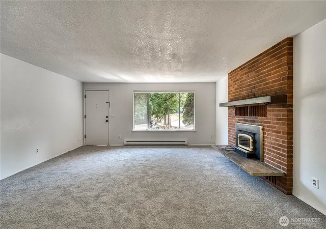 Photo 4 of Sale Pending at 410 El Camino Dr, Sequim, WA 98382 | MLS# NWM2557868 | Listing updated on 2026-09-22