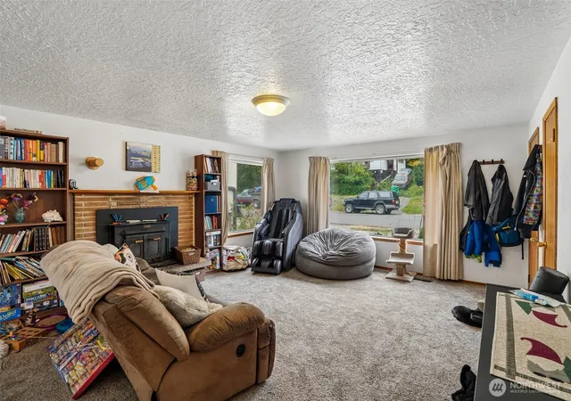 Photo 4 of Single family home for sale at 4151 23rd Avenue SW, Seattle, WA 98106 | MLS# NWM2557953 | Listing updated on 2026-09-23