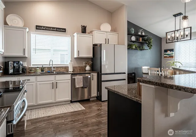 Photo 3 of Sale Pending at 606 Havenwood Dr, Manson, WA 98831 | MLS# NWM2557977 | Listing updated on 2026-09-25
