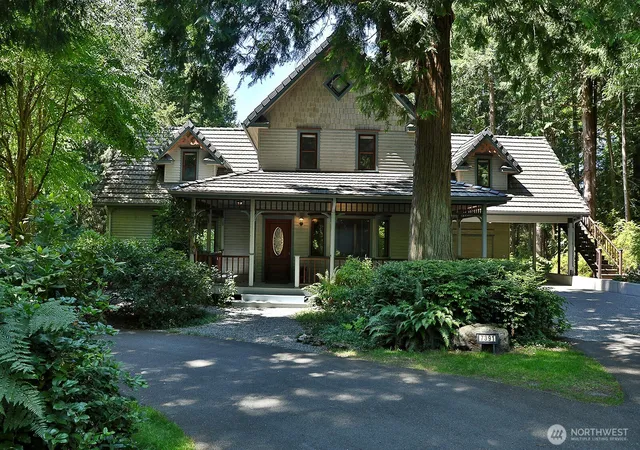 Photo 2 of Single family home for sale at 7391 Tauscher Rd, Clinton, WA 98236 | MLS# NWM2558144 | Listing updated on 2026-09-23