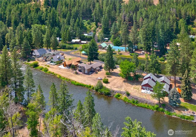 Photo 4 of Land for sale at 0 Lot 6 Pine Cliffs #2, Naches, WA 98937 | MLS# NWM2558231 | Listing updated on 2026-09-23