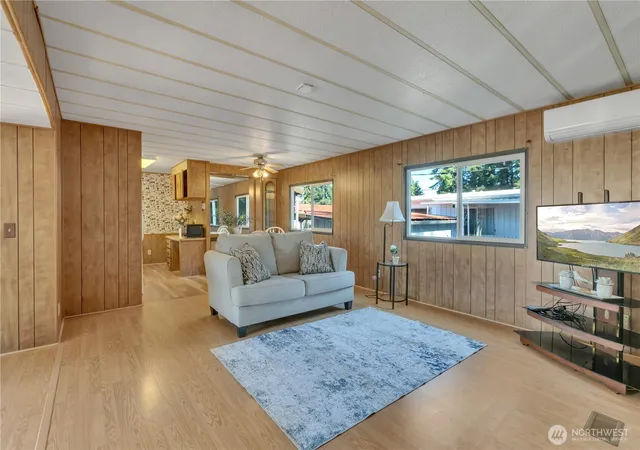 Photo 3 of Manufactured home for sale at 4707 Black Lake Belmore Rd SW #41, Olympia, WA 98512 | MLS# NWM2558284 | Listing updated on 2026-09-23