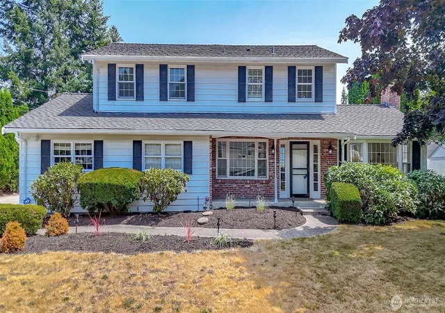 Photo 1 of Single family home for sale at 5403 Edgewood Dr E, Edgewood, WA 98372 | MLS# NWM2558424 | Listing updated on 2026-09-23