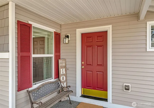 Photo 2 of Sale Pending at 20504 Horizon Way Se, Monroe, WA 98272 | MLS# NWM2558483 | Listing updated on 2026-10-02