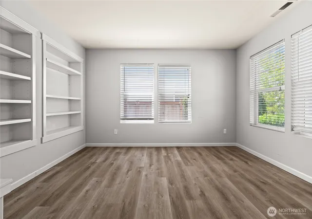 Photo 3 of Single family home for sale at 9520 187th Street Ct E, Puyallup, WA 98375 | MLS# NWM2558551 | Listing updated on 2026-09-30