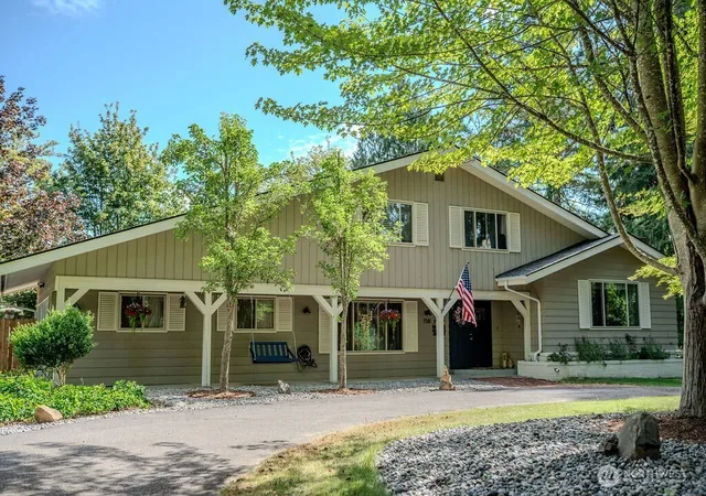 Photo 2 of Single family home for sale at 158 Brockway Rd, Chehalis, WA 98532 | MLS# NWM2558572 | Listing updated on 2026-09-23