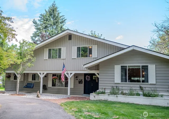 Photo 3 of Single family home for sale at 158 Brockway Rd, Chehalis, WA 98532 | MLS# NWM2558572 | Listing updated on 2026-09-23