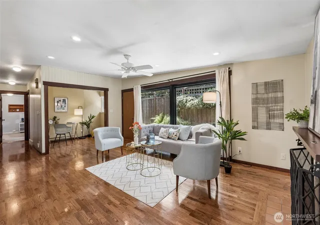 Photo 1 of Single family home for sale at 3222 Ne 85th Street, Seattle, WA 98115 | MLS# NWM2558925 | Listing updated on 2026-10-10
