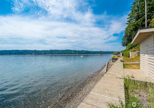 Photo 2 of Sale Pending at 13112 Purdy Dr Nw, Gig Harbor, WA 98332 | MLS# NWM2559238 | Listing updated on 2026-10-01