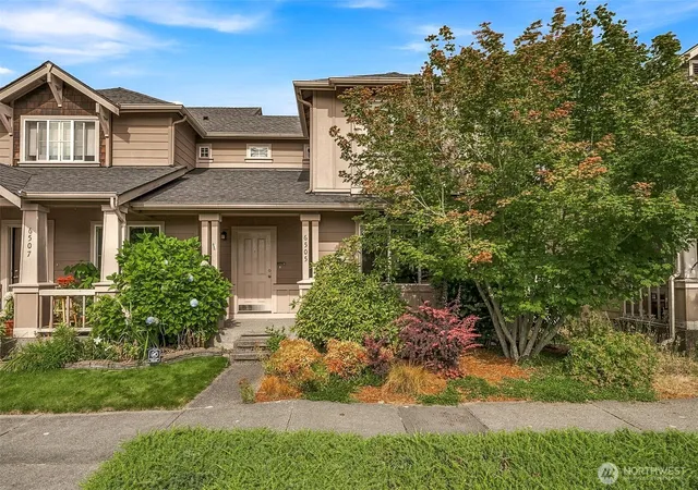 Photo 1 of Townhouse for sale at 6505 Oklahoma St Se, Lacey, WA 98513 | MLS# NWM2559339 | Listing updated on 2026-10-03