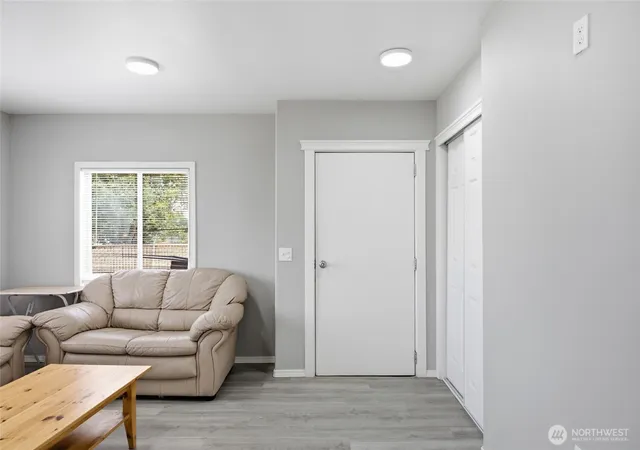 Photo 4 of Manufactured home for sale at 4000 Longview St NE #82, Moses Lake, WA 98837 | MLS# NWM2559362 | Listing updated on 2026-09-23
