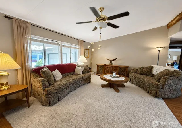 Photo 4 of Sale Pending at 2240 W Broadway Ave #201, Moses Lake, WA 98837 | MLS# NWM2559437 | Listing updated on 2026-09-25