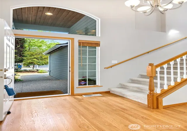 Photo 3 of Single family home for sale at 308 170th Place Se, Bothell, WA 98012 | MLS# NWM2559478 | Listing updated on 2026-09-23