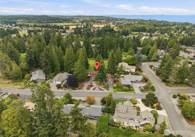 Photo 2 of Single family home for sale at 106 Fairway Pl, Sequim, WA 98382 | MLS# NWM2559827 | Listing updated on 2026-09-23