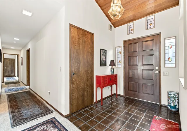 Photo 4 of Single family home for sale at 106 Fairway Pl, Sequim, WA 98382 | MLS# NWM2559827 | Listing updated on 2026-09-23