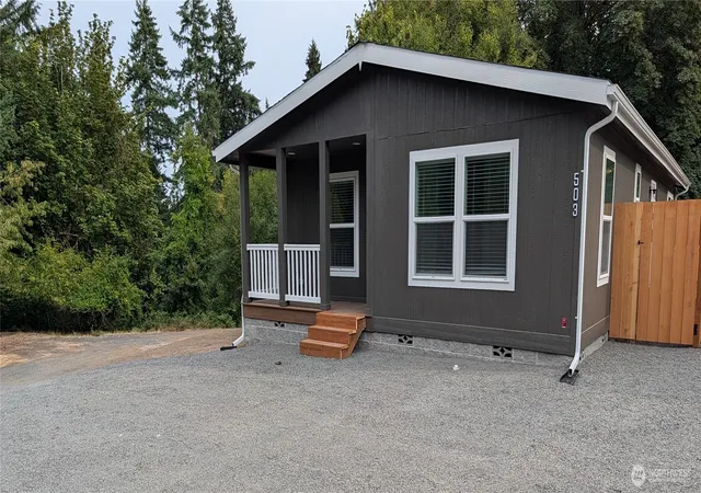 Photo 1 of Sale Pending at 503 Nw Fir, Winlock, WA 98596 | MLS# NWM2559884 | Listing updated on 2026-09-25