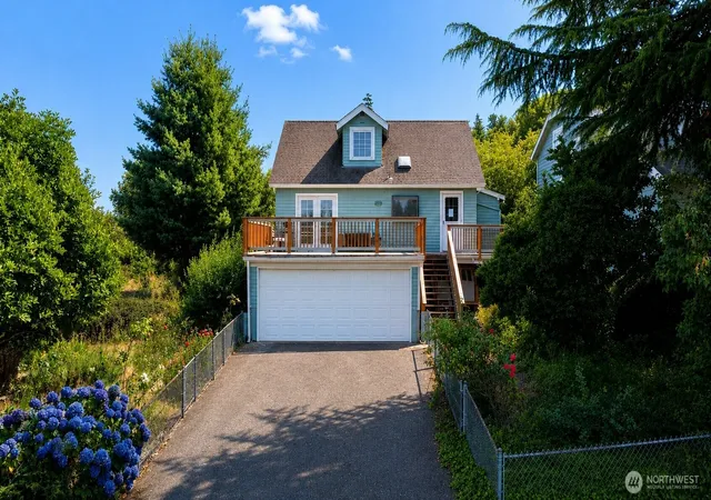 Photo 1 of Single family home for sale at 11711 82nd Avenue S, Seattle, WA 98178 | MLS# NWM2559914 | Listing updated on 2026-09-23