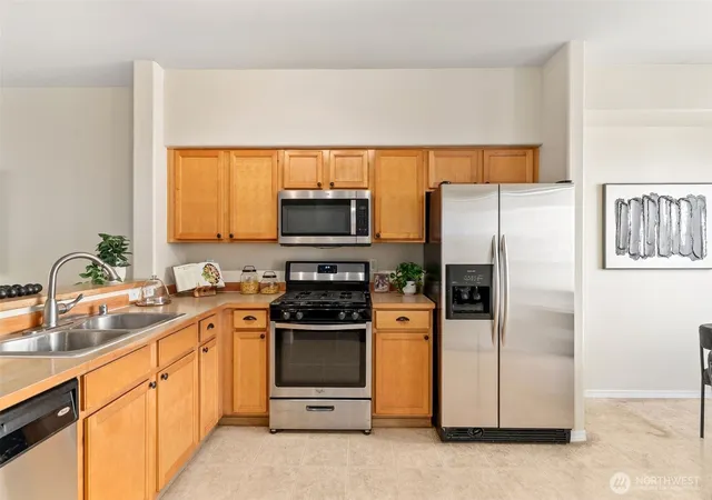 Photo 3 of Single family home for sale at 14915 38th Drive Se #U1154, Bothell, WA 98012 | MLS# NWM2559920 | Listing updated on 2026-09-23