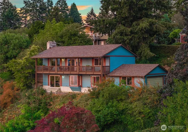 Photo 2 of Single family home for sale at 5027 Varco Rd Ne, Tacoma, WA 98422 | MLS# NWM2559981 | Listing updated on 2026-09-23