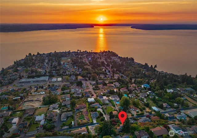 Photo 3 of Single family home for sale at 5027 Varco Rd Ne, Tacoma, WA 98422 | MLS# NWM2559981 | Listing updated on 2026-09-23