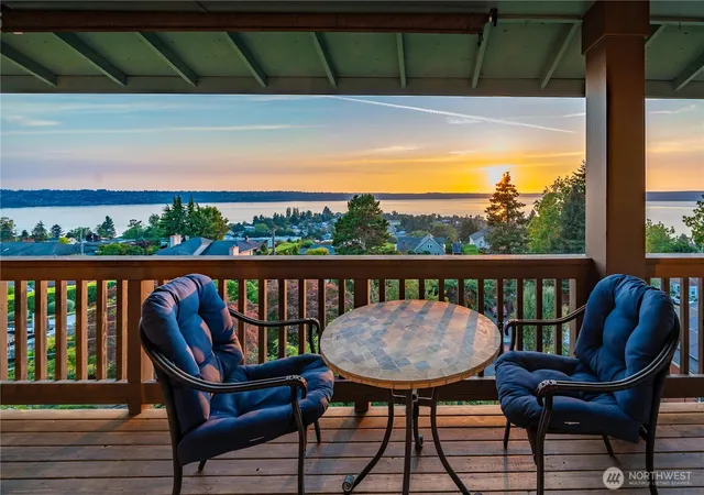 Photo 3 of Single family home for sale at 5027 Varco Rd NE, Tacoma, WA 98422 | MLS# NWM2559981 | Listing updated on 2026-09-23