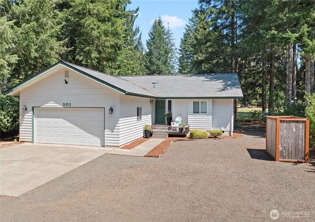 Photo 2 of Single family home for sale at 260 N Mount Christie Dr, Hoodsport, WA 98548 | MLS# NWM2560059 | Listing updated on 2026-09-23