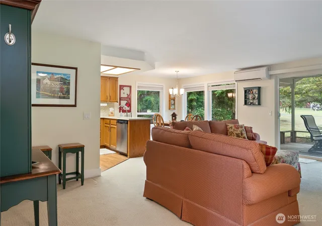 Photo 4 of Single family home for sale at 260 N Mount Christie Dr, Hoodsport, WA 98548 | MLS# NWM2560059 | Listing updated on 2026-09-23
