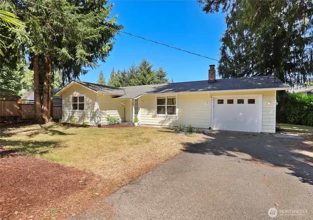 Single family home for sale at 25950 Nw Circle Dr S, Poulsbo, WA 98370 | MLS# NWM2560130