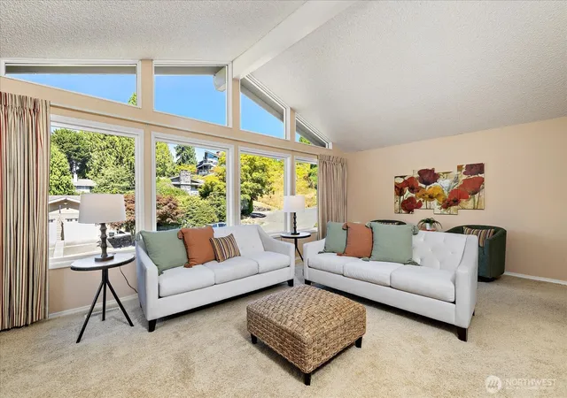Photo 3 of Single family home for sale at 17202 Sealawn Pl, Edmonds, WA 98026 | MLS# NWM2560165 | Listing updated on 2026-10-01