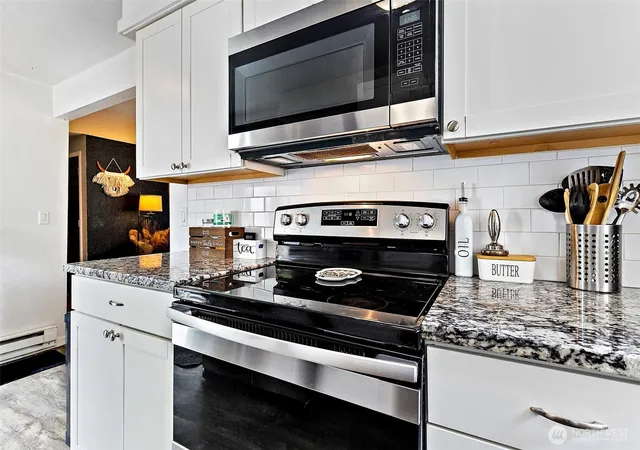Photo 4 of Single family home for sale at 7402 E F St, Tacoma, WA 98404 | MLS# NWM2560521 | Listing updated on 2026-09-30