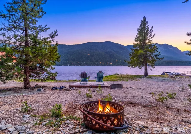 Photo 3 of Single family home for sale at 16161 N Shore Dr, Leavenworth, WA 98826 | MLS# NWM2560532 | Listing updated on 2026-09-20