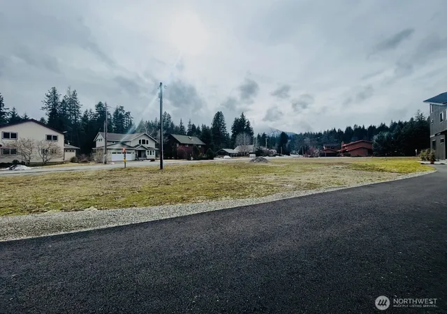 Photo 2 of Land for sale at 141 Pebble Beach Dr, Cle Elum, WA 98922 | MLS# NWM2560556 | Listing updated on 2026-09-23