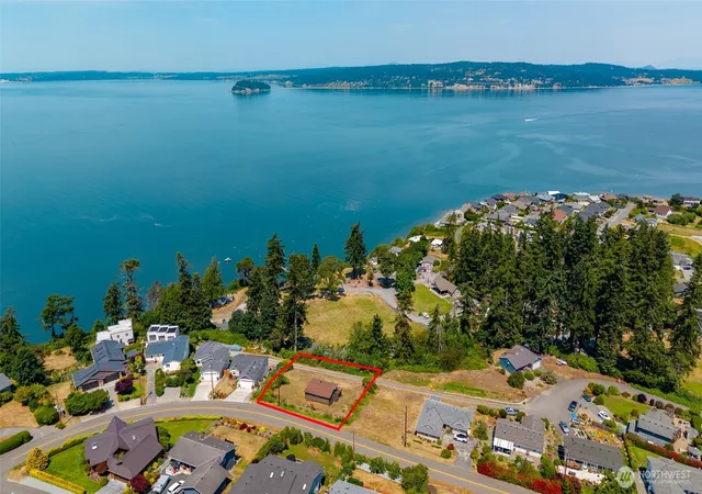 Photo 2 of Single family home for sale at 881 Rocky Point Dr, Camano Island, WA 98282 | MLS# NWM2560588 | Listing updated on 2026-09-29