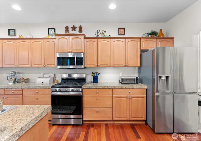 Photo 3 of Single family home for sale at 7123 Prism St SE, Lacey, WA 98513 | MLS# NWM2560609 | Listing updated on 2026-09-24