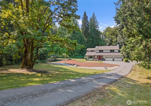 Photo 2 of Sale Pending at 5231 Vine Ct Ne, Olympia, WA 98516 | MLS# NWM2560648 | Listing updated on 2026-09-25