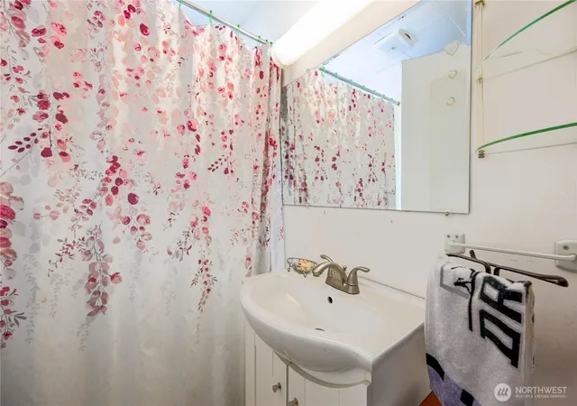 Photo 3 of Manufactured home for sale at 3235 S 182nd Street, Sea Tac, WA 98188 | MLS# NWM2560653 | Listing updated on 2026-09-30