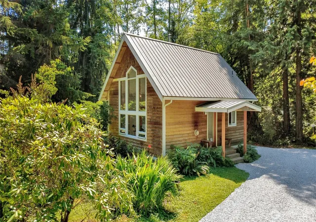 Photo 3 of Sale Pending at 3270 Pond Ln, Bow, WA 98232 | MLS# NWM2560670 | Listing updated on 2026-09-25