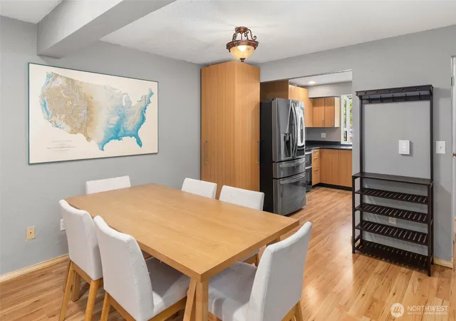 Photo 4 of Condo for sale at 120 124th Street SW #E1, Everett, WA 98204 | MLS# NWM2560726 | Listing updated on 2026-09-23