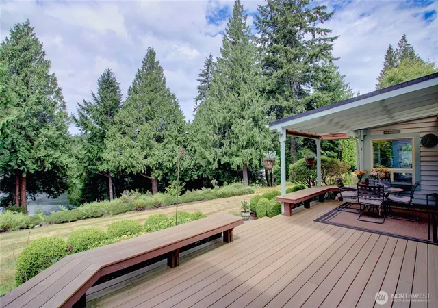 Photo 1 of Single family home for sale at 11 Whispering Cedars Ct, Bellingham, WA 98229 | MLS# NWM2560747 | Listing updated on 2026-09-28