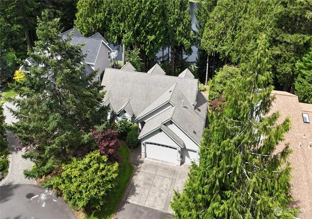 Photo 2 of Single family home for sale at 11 Whispering Cedars Ct, Bellingham, WA 98229 | MLS# NWM2560747 | Listing updated on 2026-09-28