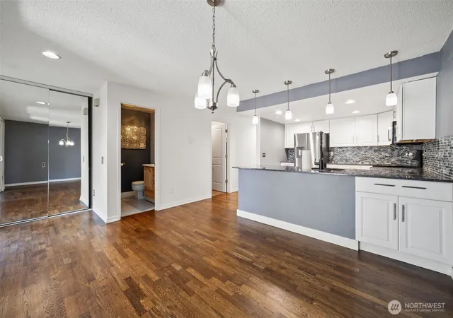 Photo 4 of Townhouse for sale at 720 141st Lane SE #713, Bellevue, WA 98007 | MLS# NWM2560852 | Listing updated on 2026-09-23