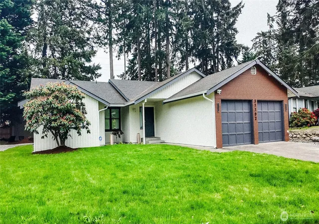 Photo 3 of Single family home for sale at 37702 27th Place, Federal Way, WA 98003 | MLS# NWM2560947 | Listing updated on 2026-09-29