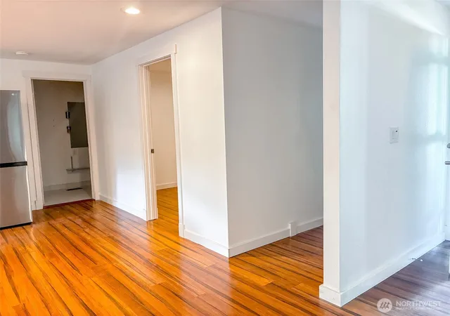 Photo 4 of Single family home for sale at 37702 27th Place, Federal Way, WA 98003 | MLS# NWM2560947 | Listing updated on 2026-09-29
