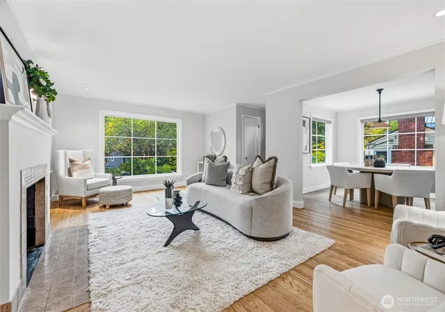Photo 3 of Sale Pending at 2745 NE 89th Street, Seattle, WA 98115 | MLS# NWM2560976 | Listing updated on 2026-10-08