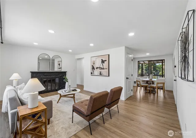 Photo 4 of Single family home for sale at 11823 12th Avenue S, Seattle, WA 98168 | MLS# NWM2561054 | Listing updated on 2026-09-30