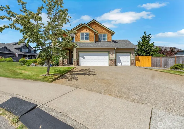 Photo 1 of Single family home for sale at 13427 169th Street Ct E, Puyallup, WA 98374 | MLS# NWM2561102 | Listing updated on 2026-09-21