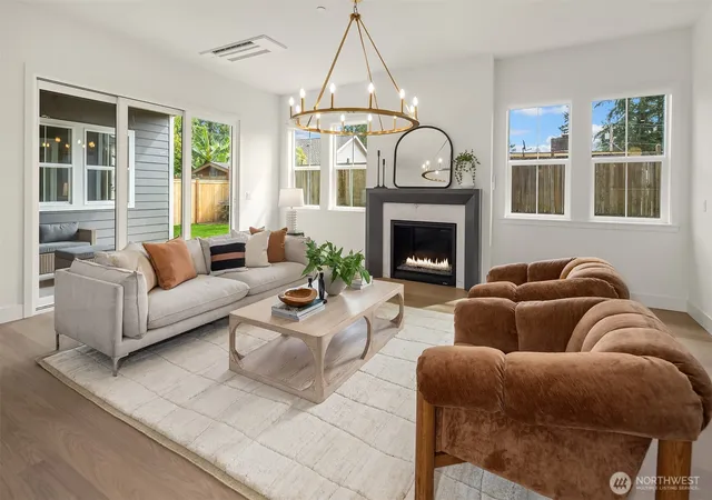 Photo 4 of Single family home for sale at 1632 167th Avenue NE, Bellevue, WA 98008 | MLS# NWM2561159 | Listing updated on 2026-09-29
