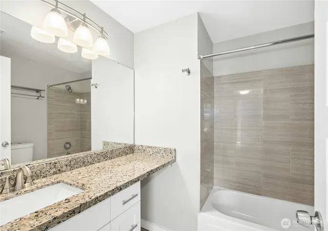 Photo 4 of Sale Pending at 11220 SE 267th Place, Kent, WA 98030 | MLS# NWM2561248 | Listing updated on 2026-09-25