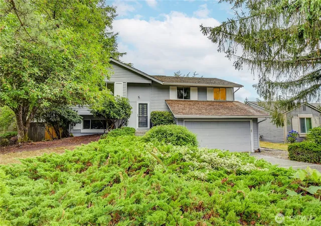 Photo 2 of Single family home for sale at 17415 159th Avenue Se, Renton, WA 98058 | MLS# NWM2561254 | Listing updated on 2026-09-23